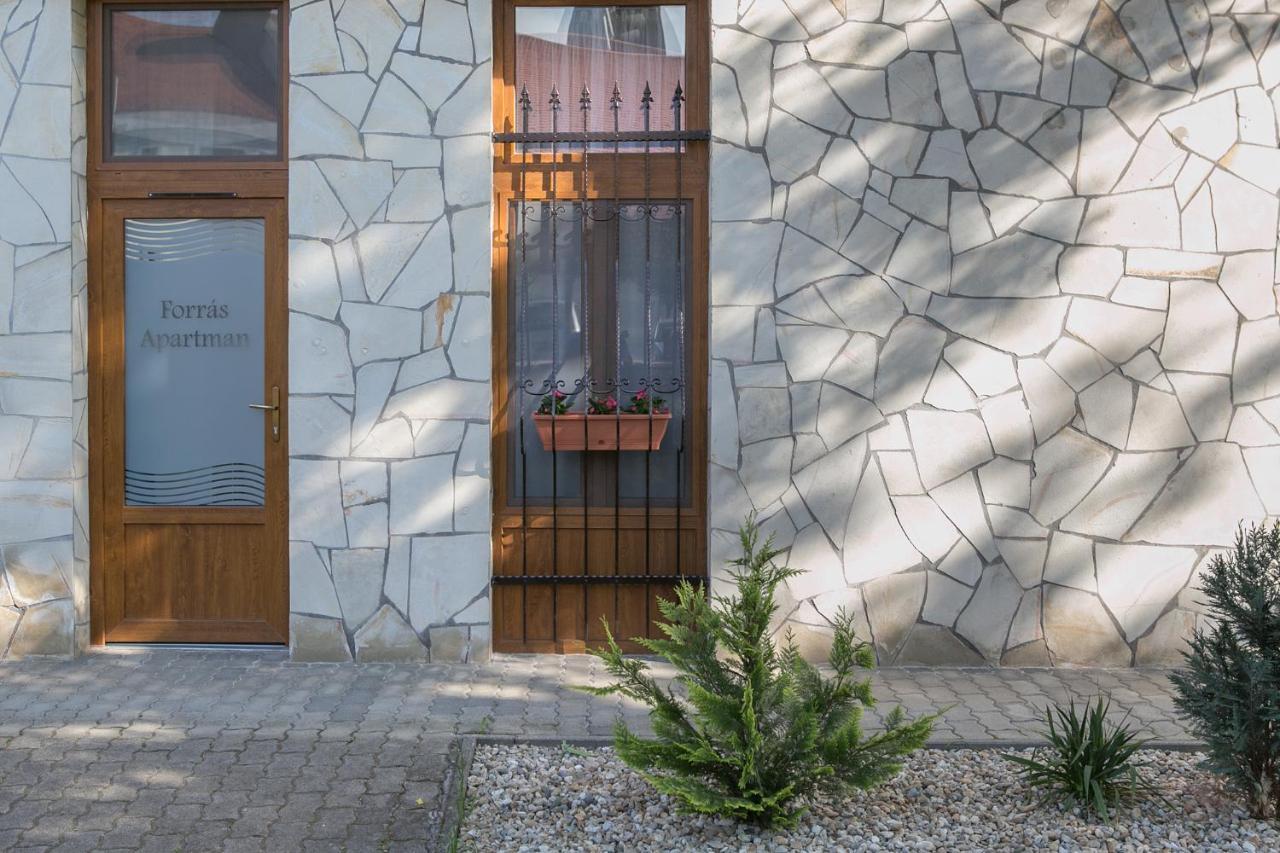אגר Forras Apartman מראה חיצוני תמונה